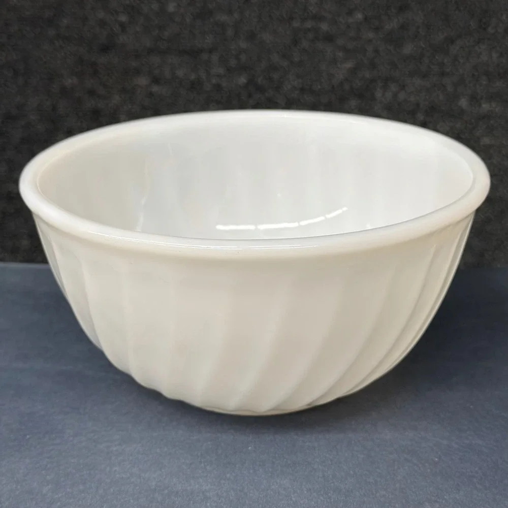Vintage Fire-King Milk Glass Swirl Mixing Bowl White Anchor Hocking Ovenware 7in